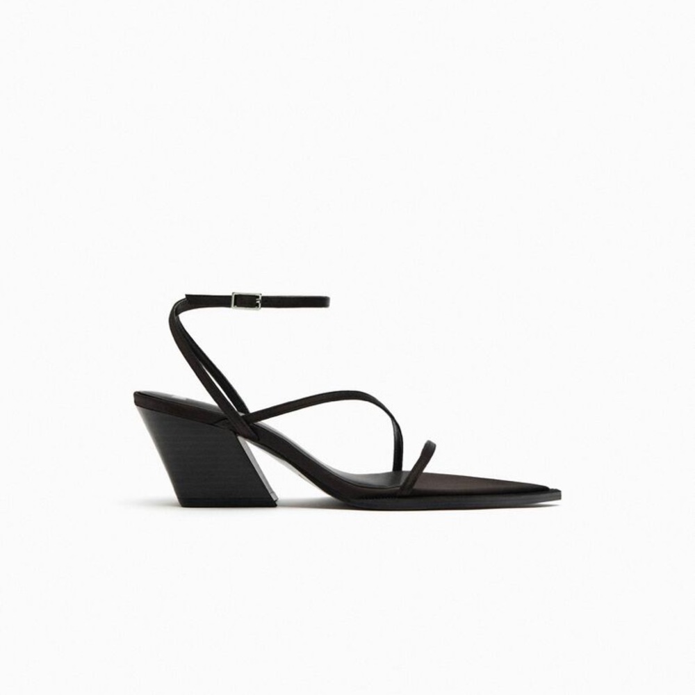 NWT ZARA Strappy Block Heel